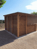 Kiosque carré en bois, avec comptoirs et parois